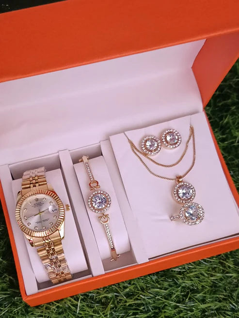 Minimal Gleam Women Watch ©